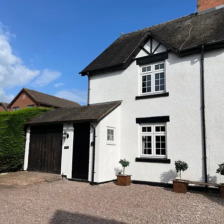 One Jubilee Cottages Shugborough Exterior foto